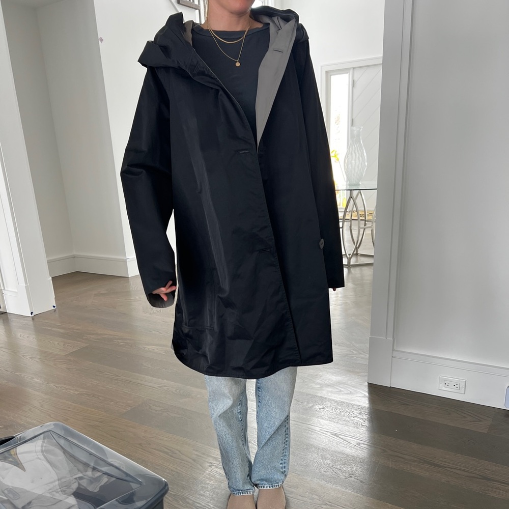 Eileen Fisher reversible Black and Gray rain Jacket
